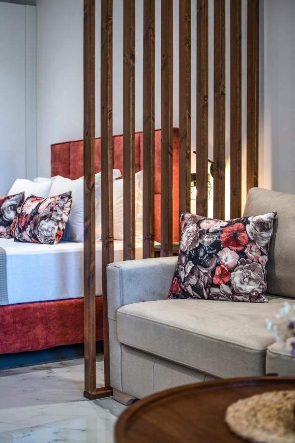 Live The Luxe Apartment Kallithea  ภายนอก รูปภาพ